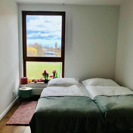 Baltic Riviera Apartments - Garden Sanctuary Retreat Гданск Екстериор снимка
