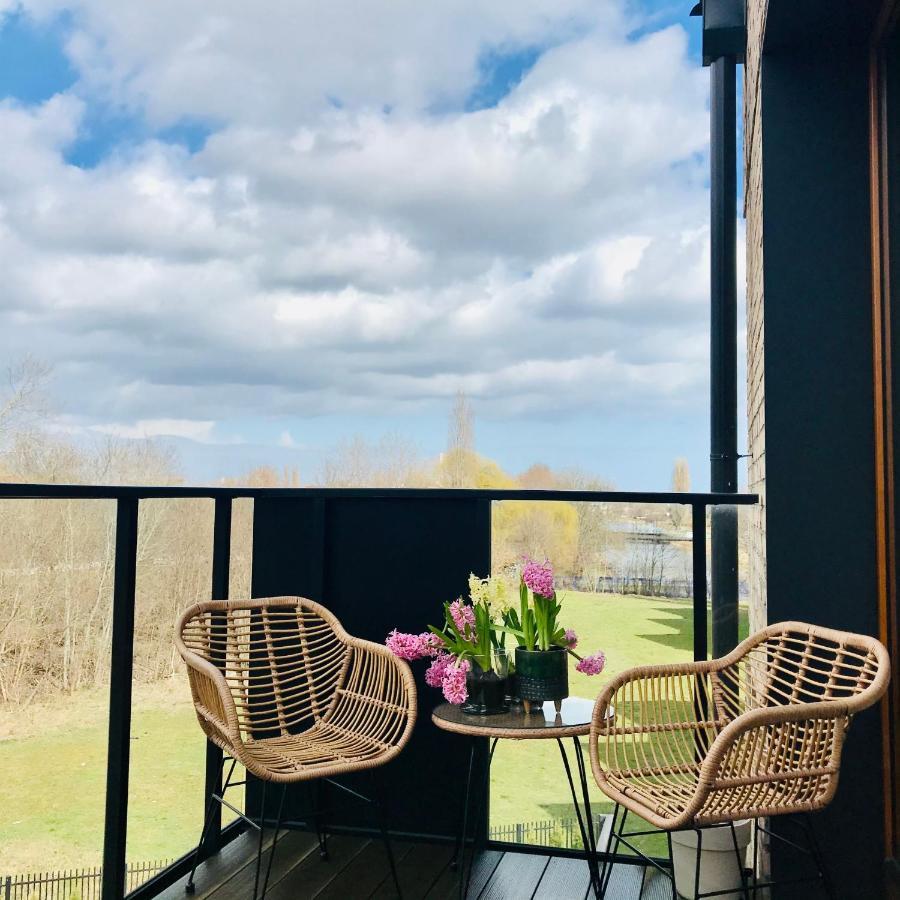Baltic Riviera Apartments - Garden Sanctuary Retreat Гданск Екстериор снимка